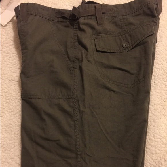 Calvin Klein capris - Picture 2 of 8